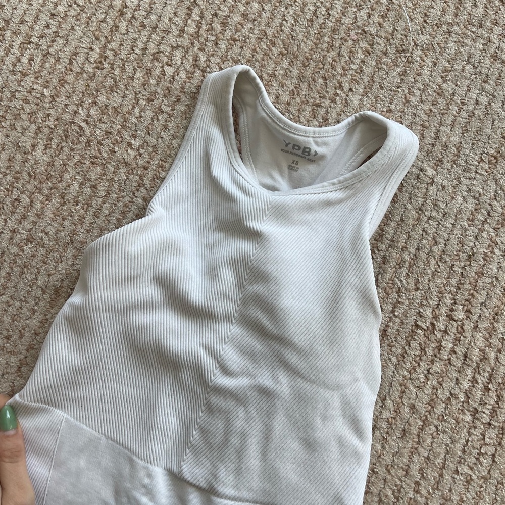 Abercrombie & Fitch White and Black Tank Tops - Picture 3 of 6